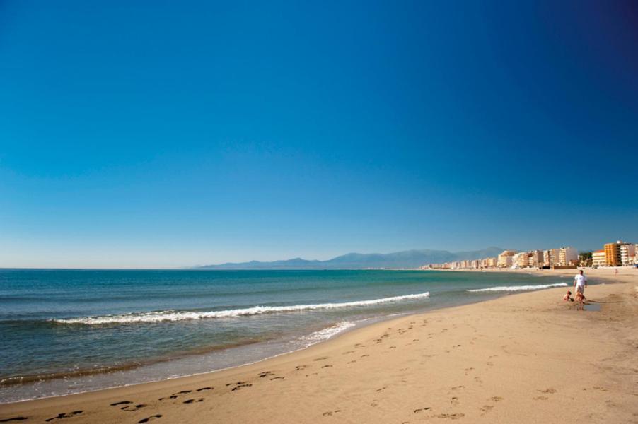 Superbe T2 Vue Mer Avec Ascenseur Canet Exterior foto